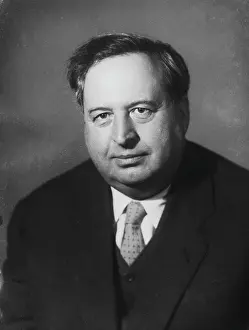 Corresponding: Academician Anatoly Nikolayev