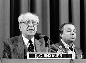 Likhachev: Academician Dmitry Likhachev, 1986