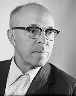 Academician: Academician V.N.Kondratiev