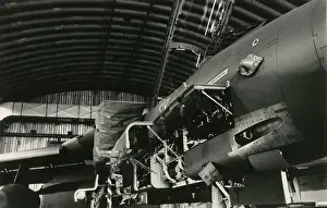 Accessibility: Accessibility of fuselage-mounted LRU?s on Tornado aircraft