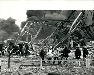 Poured: Accidents - Disasters - Fires - Floods - Tragedies