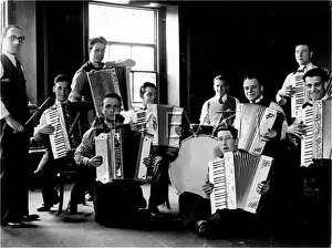 Brylcreem: ACCORDION BAND 1930S