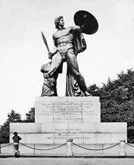 Stance: Achilles Statue, Hyde Park, London