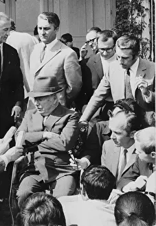Pressmen: The actor Charlie Chaplin with pressmen. 4th May