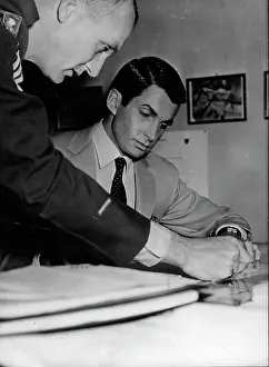 Mcgraw: Actor George Hamilton 1939 -