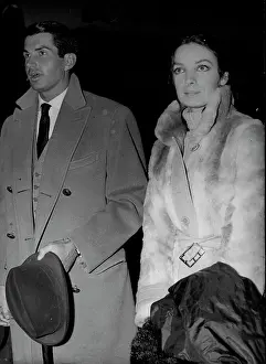Switching: Actor George Hamilton 1939 -