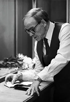Nosov: Actor Mikhail Gluzsky, 1989