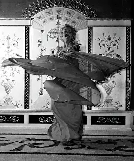 Dahl: Actress Arlene Dahl
