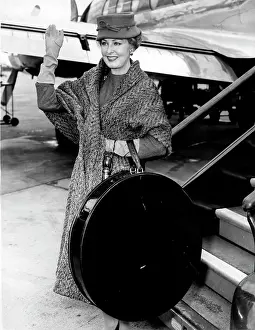 Dahl: Actress Arlene Dahl