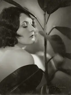 Manasse: Actress Betty Bird
