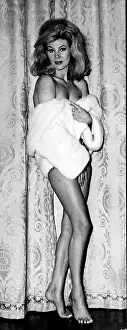 Modeling: Actress Birgit Bergen 1938 -