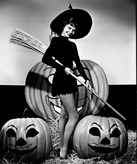 Charisse: Actress, Dancer Cyd Charisse 1922 - 2008
