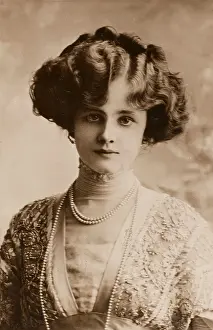 Curls: ACTRESS GERTIE MILLAR