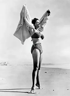 Cleavage: Actress Jane Russell 1921 - 2011