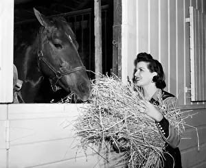 Cleavage: Actress Jane Russell 1921 - 2011