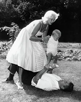 Respectful: Actress Jayne Mansfield 1933 - 1967