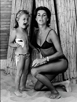 Granelli: Actress Mireille Granelli