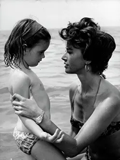 Granelli: Actress Mireille Granelli