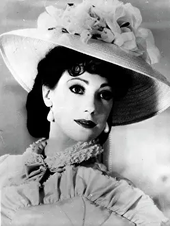 Marisa: Actress, Model Marisa Berenson 1947 -
