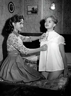 Cloches: Actress Pascale Audret 1936 - 2000