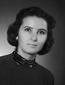 Maksimova: Actress Raisa Maksimova