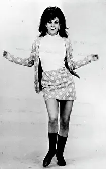 Tejada: Actress Raquel Welch 1940 -