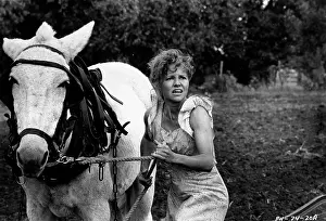 Edna: Actress Sally Field 1946 -
