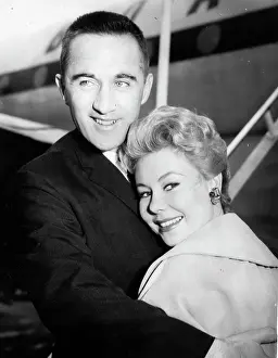 Gaynor: Actress, Singer, Dancer Mitzi Gaynor