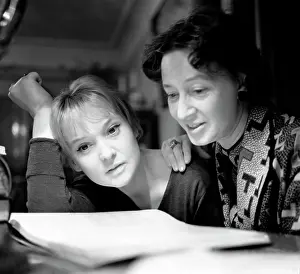 Gurchenko: Actresses A.Stepanova and L.Gurchenko