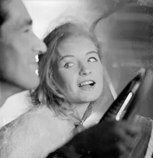 Windswept: Advertisement for beauty products