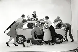 Varley: Advertisement for CPV - People in Mini