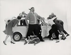 Varley: Advertisement for CPV - People in Mini