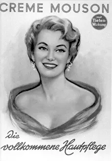 Klasse: Advertisement for Creme Mouson
