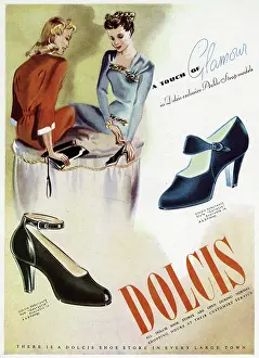 Dolcis: Advert for Dolcis shoes 1946