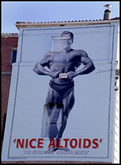 Hoarding: Advertising hoarding on the side of a building, USA