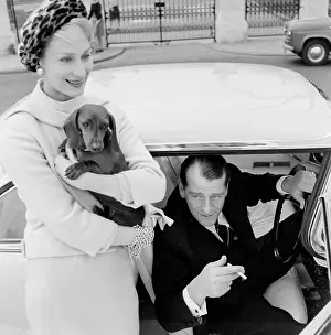 Facel: Advertisement for Life cigarettes