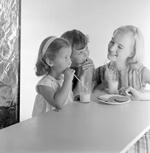 Mcvitie: Advertisement for McVitie biscuits
