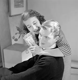 Dempster: Advertisement for Silvikrin hair products
