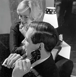 Bate: Advertisement for Silvikrin hair products