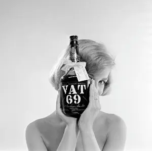 Blended: Advertisement for Vat 69 whisky