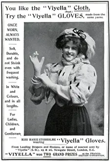 Viyella: Advert for Viyella, women?s gloves 1908