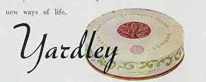 Yardley: Advert for Yardley Complexion Powder