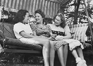 Niece: Ada Chekhova, Olga Chekhova and a niece, 1939