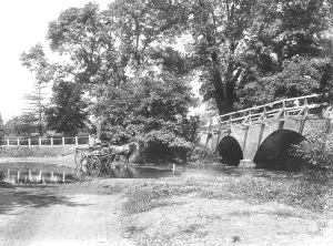 Crockford: Addlestone, Crockford Bridge 1904