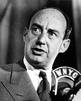 Mikrofon: Adlai Stevenson
