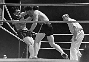 Deutschlandhalle: Adolf Heuser in a match with Heinz Lazek, 1941