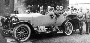 Bodyguard: Adolf Hitler, 1923