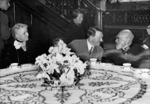 Geheimrat: Adolf Hitler