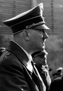 Knorr: Adolf Hitler