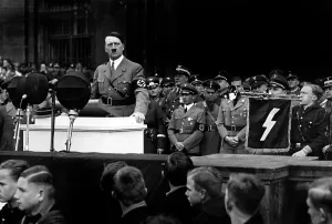Feiern: Adolf Hitler